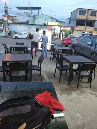 Opinii despre Pizzería DATE PIZZA în Guayaquil - Gastronomía y hostelería