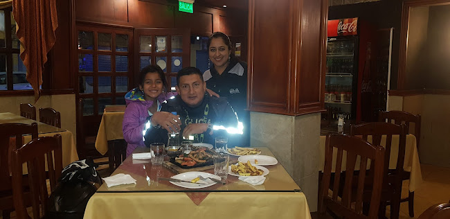 PARRILLADAS MAMA MICHE PARQUE 12 DE NOVIEMBRE - Ambato