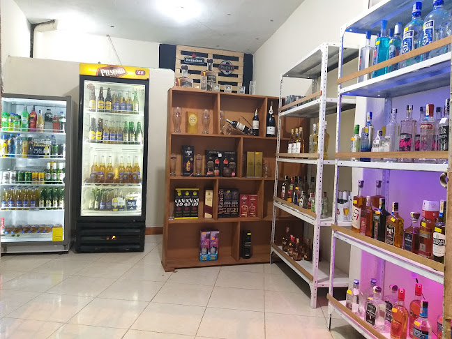 Opinii despre Licorera #MALA-JUNTA în Guayaquil - Gastronomía y hostelería