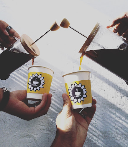 Girasoles de Van Gogh Cafe