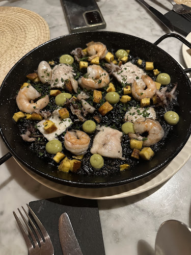 Opinii despre El MERCADO Restaurant în Cuenca - Gastronomía y hostelería