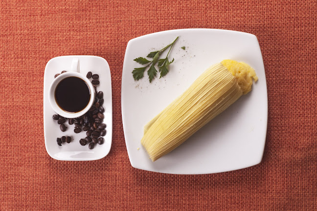 Comentarii opinii despre Cafeteria "El Tamal Lojano"