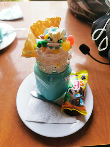 Comentarii opinii despre Los Helados Fritos de la Cuero y Caicedo