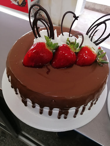 Opinii despre Panaderia y pasteleria pantojar în Vuelta Larga - Gastronomía y hostelería