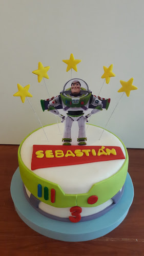 Avenida Mariana de Jesús 990, Quito