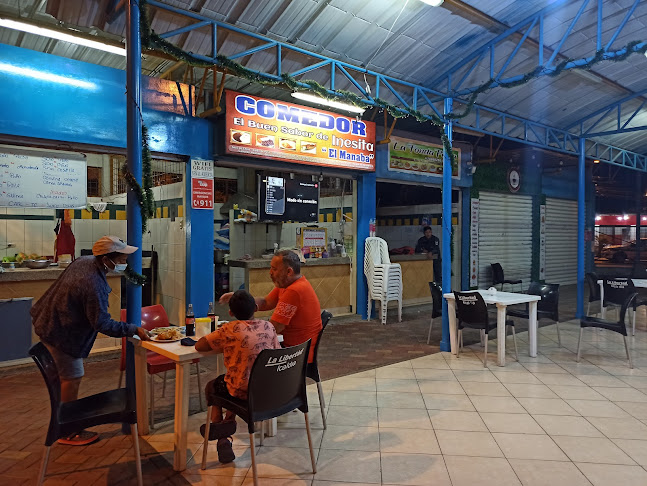 Patio de Comidas Abdón Calderón - La Libertad