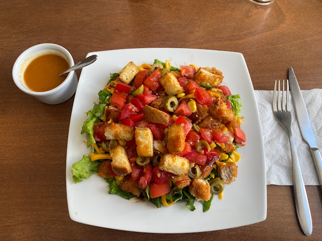 Paucarbamba 3-118, Cuenca 010204