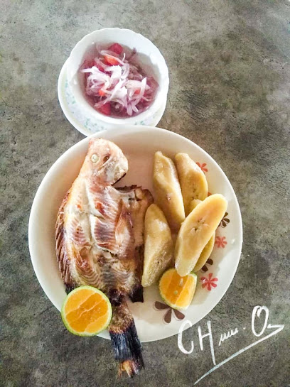 MAITOS Comidas Típicas Choza Oriente