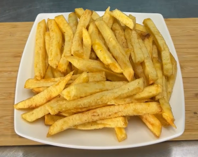 Comentarii opinii despre Anthony Burguer Tarqui "la mejor comida rápida de manta"