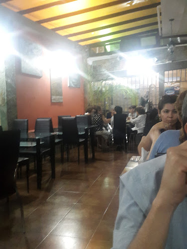 Opinii despre Cafeteria Tres 88 în Manta - Gastronomía y hostelería