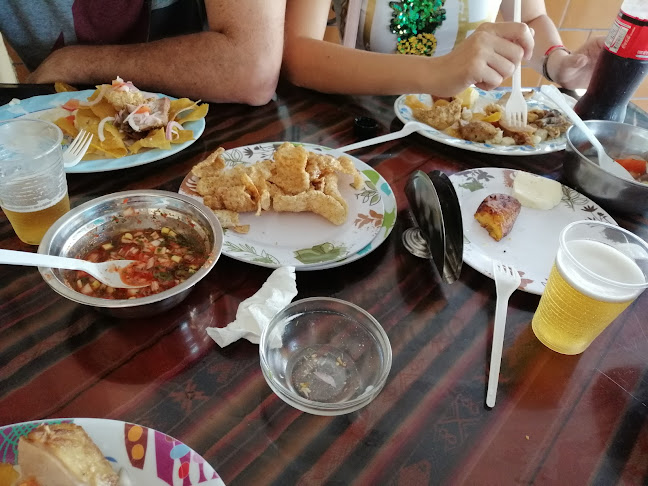 Esmeraldas 1704, Guayaquil 090311