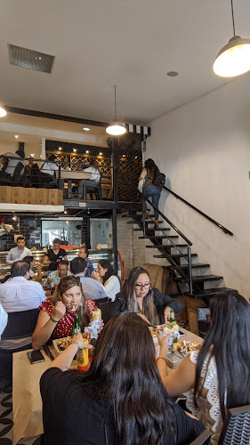 Opinii despre La Bifería în Quito - Gastronomía y hostelería
