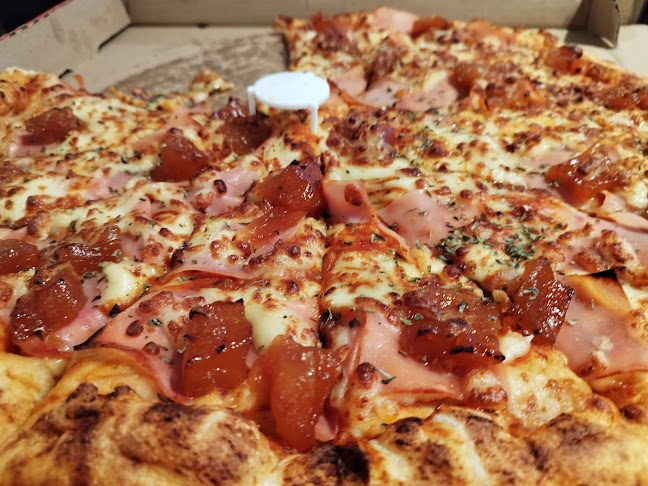 Ali's Parrilladas & Pizzeria - Gastronomía y hostelería