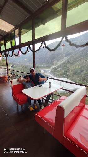 Rico Pollo Baños Paradero - Gastronomía y hostelería