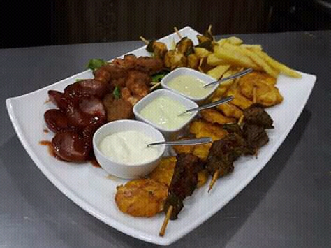 Opinii despre Restaurante y Cafetería Isla Bonita în Puerto Baquerizo Moreno - Gastronomía y hostelería