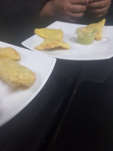 Hamburguesas Charly Camarón - Latacunga