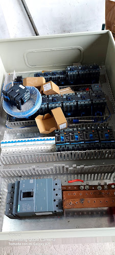 ELECTROLEX ELECTRICIDAD Y SEGURIDAD ELECTRONICA - Ventanas