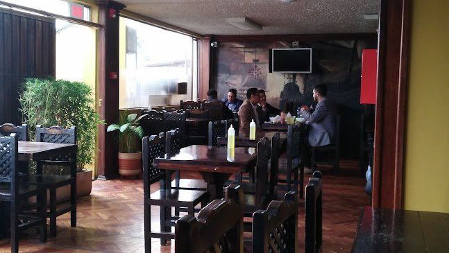 Opinii despre Mar Adentro în Quito - Gastronomía y hostelería