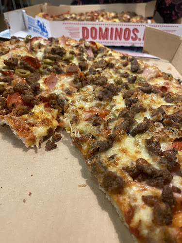 Domino's Centenario - Guayaquil