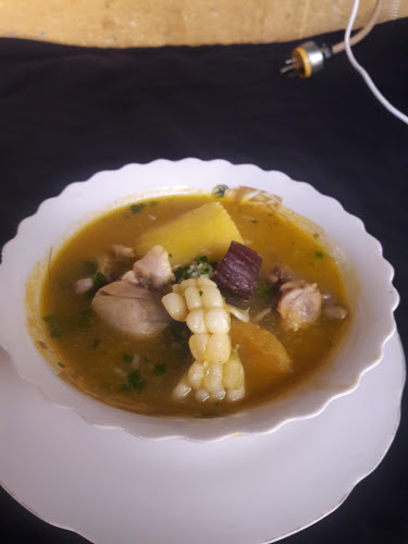 Opinii despre Asadero viejo luchooo în Baños de Agua Santa - Gastronomía y hostelería