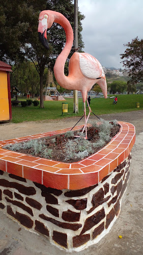 2Q3W+F94, 18 de Noviembre, Loja