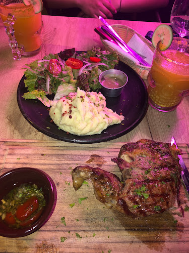 Opinii despre Ñatos Smoked & Grill House în Guayaquil - Gastronomía y hostelería