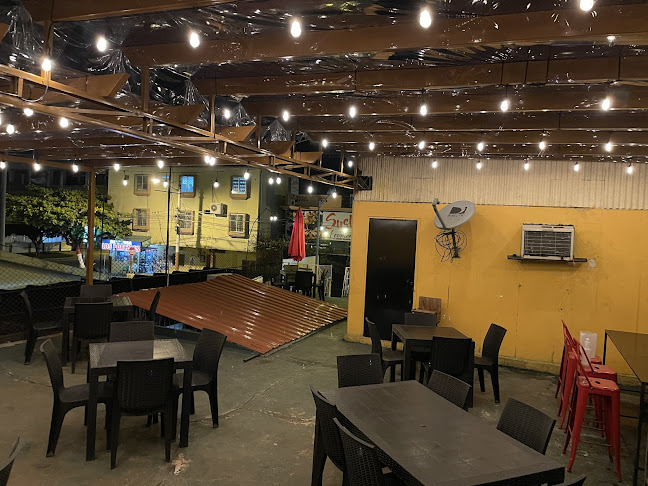 Ruchis Moros & Grill - Gastronomía y hostelería