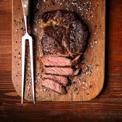 MTS. del C.C. Aeropuerto, Homero Salas Oe5-69 y Altar, ESQ, A 300, Quito