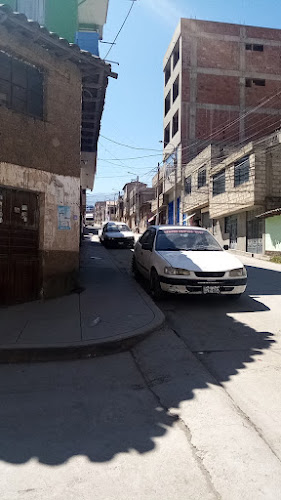 Opinii despre Restaurante LUCY y Tienda în Quito - Gastronomía y hostelería