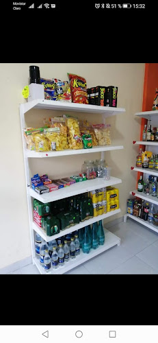 Opinii despre LICORERIA EL CHOW în Cotacachi - Gastronomía y hostelería