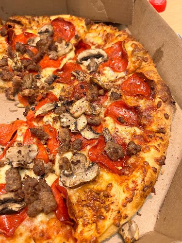 Domino´s Pizza • Plaza Batán