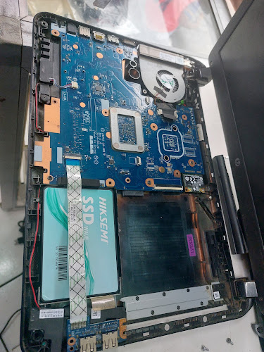 PISO 17 BAR AND PUB - Santo Domingo