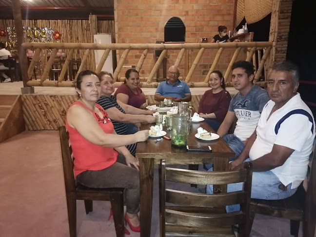 Comentarii opinii despre Jhela's Restaurant