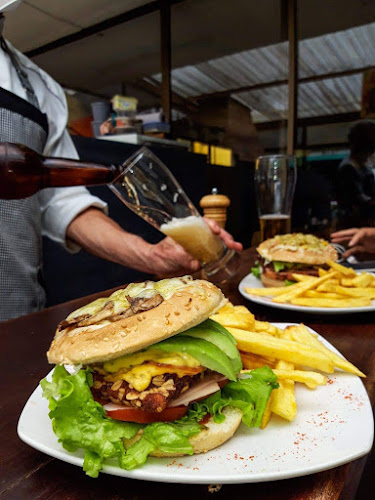 Opinii despre Alto Caribe Restaurant Bistrot în Baños de Agua Santa - Gastronomía y hostelería