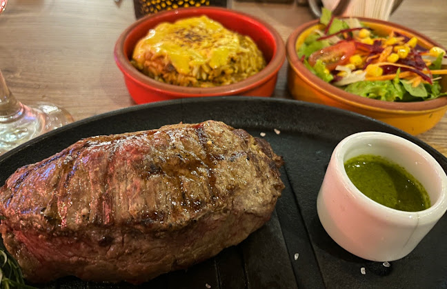 Botelos Lounge & Deli - Gastronomía y hostelería