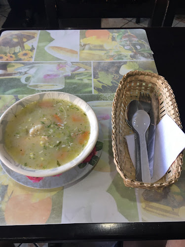 Opinii despre Nuevo Mediterráneo în Guaranda - Gastronomía y hostelería