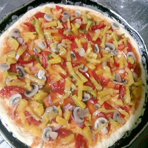 Opinii despre Gonchis Pizzeria SNACK în Atuntaqui - Gastronomía y hostelería