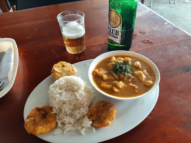 Opinii despre Comedor Rincón Marino în Pedernales - Gastronomía y hostelería