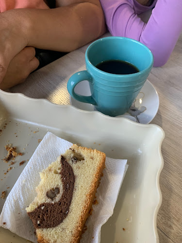 Opinii despre Panadería Y Dulcería La Delicia în Gualaceo - Gastronomía y hostelería