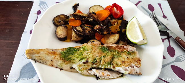 Opinii despre Restaurante Delfín Dorado în Zumbi - Gastronomía y hostelería