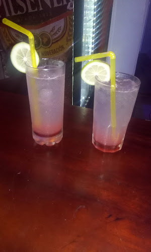 Comentarii opinii despre D' Pauls Bar Licoreria