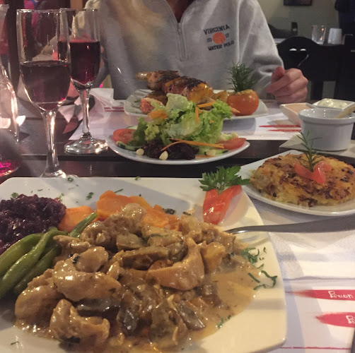 Opinii despre Swiss Bistro Baños în Baños de Agua Santa - Gastronomía y hostelería