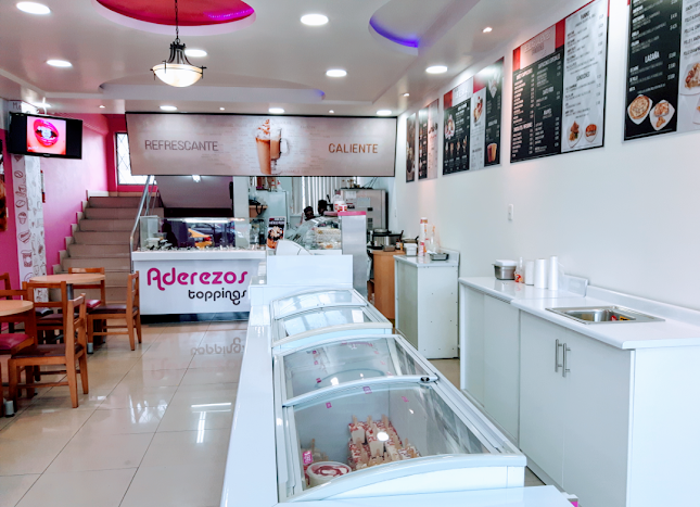 TEBO helados y tortas