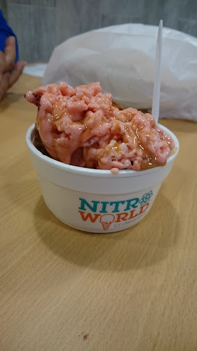 Atelier 8, Bellini I, Edificio, Guayaquil 090514