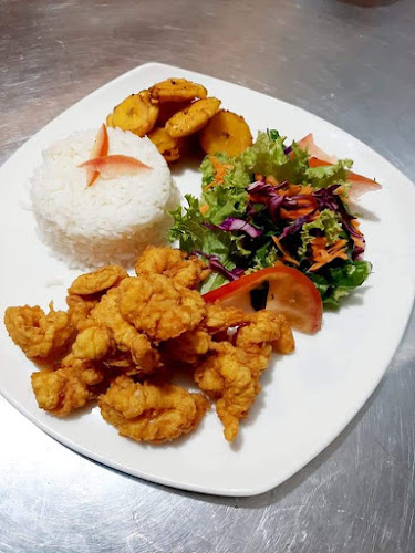 Opinii despre Restaurant Gourmet Good în Yantzaza - Gastronomía y hostelería