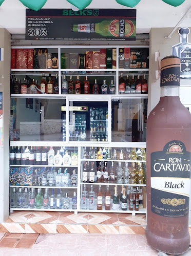 Licorería 24/7 santa Isabel