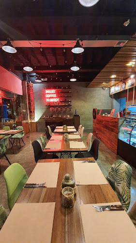 Kawka Coffee Shop Bocca - Gastronomía y hostelería