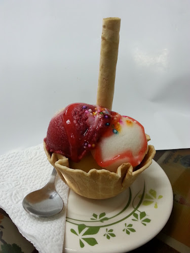 Opinii despre Heladeria ANGEL DE NIEVE în Otavalo - Gastronomía y hostelería