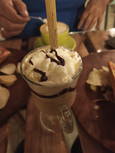 Girasoles de Van Gogh Cafe - Gastronomía y hostelería