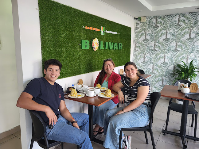 Opinii despre Cafeteria y Restaurante Bolivar în Quito - Gastronomía y hostelería